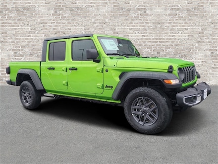 2025 Jeep Gladiator Sport Pickup