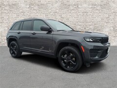 2025 Jeep Grand Cherokee Laredo Sport Utility