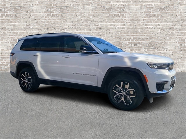 2025 Jeep Grand Cherokee L Limited's photo