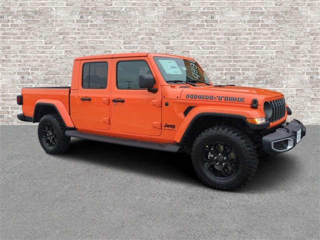 2025 Jeep Gladiator High Tide's photo