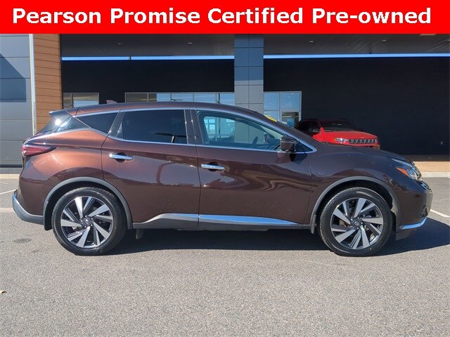 2022 Nissan Murano LE photo 3