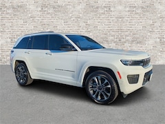 2022 Jeep Grand Cherokee Overland SUV