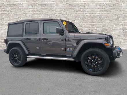 2023 Jeep Wrangler 4xe Sahara SUV