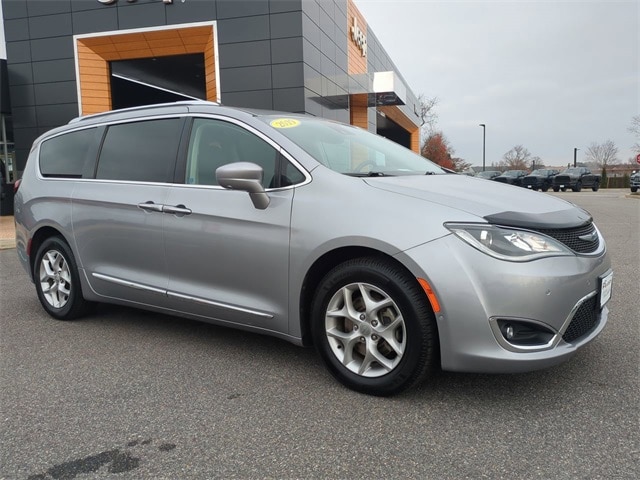 2019 Chrysler Pacifica Touring L Plus