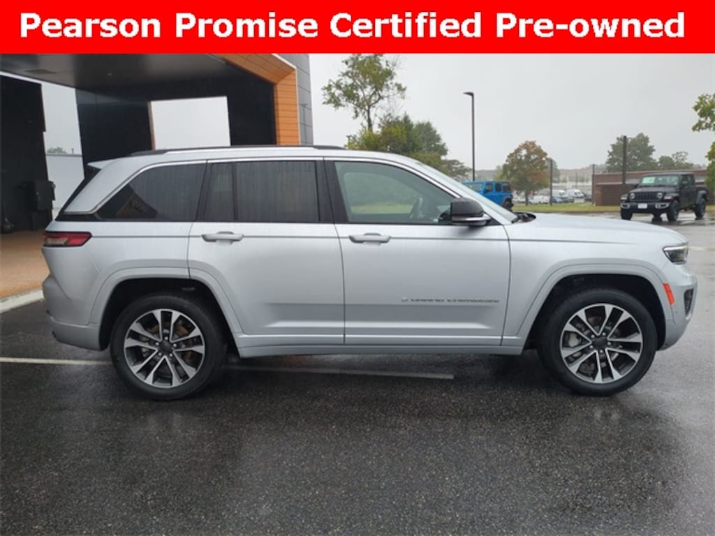 Used 2022 Jeep Grand Cherokee Overland SUV