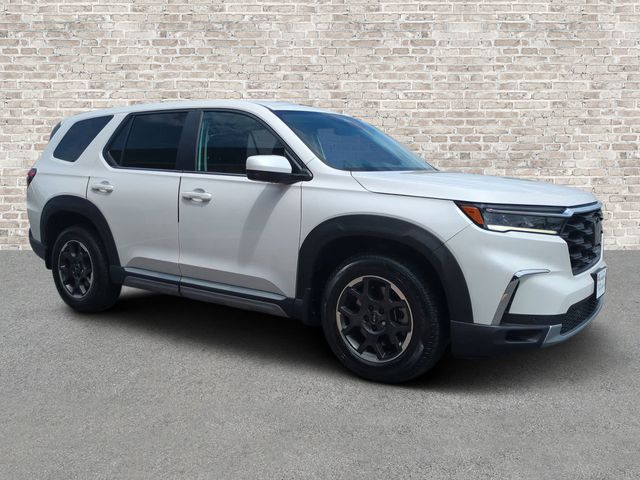 2023 Honda Pilot EX-L 8-Occupant AWD's photo