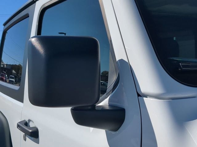 2026 Jeep Wrangler 2-Door Rubicon - Photo 11