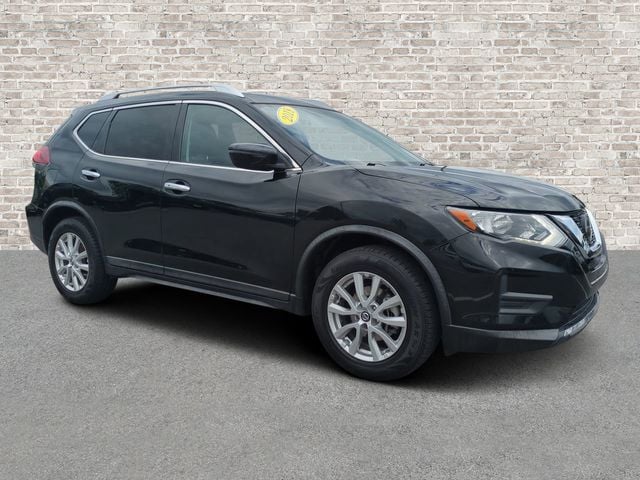 2018 Nissan Rogue SV FWD's photo
