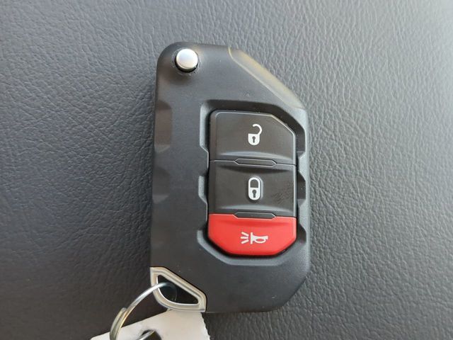 2026 Jeep Wrangler 2-Door Rubicon - Photo 24