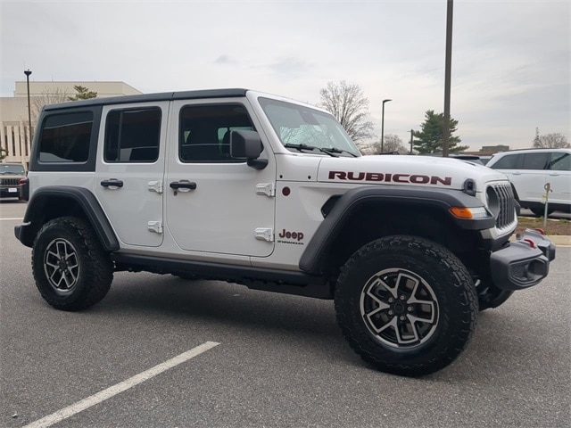 2026 Jeep Wrangler 4-Door Rubicon's photo