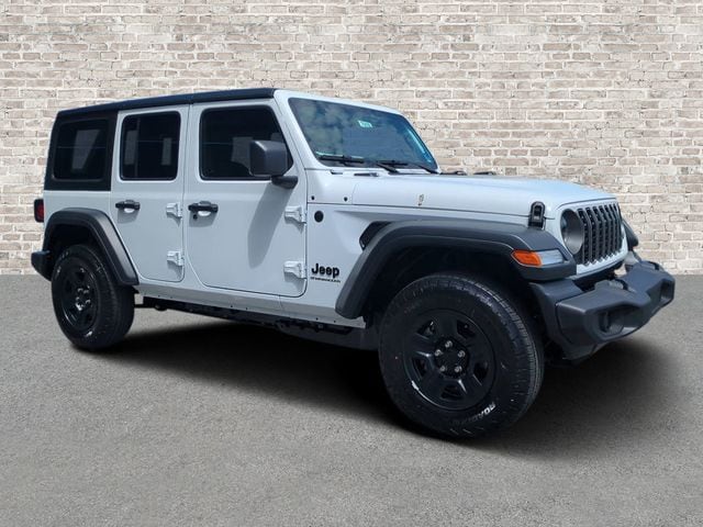 2026 Jeep Wrangler Sport's photo