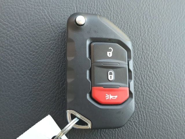 2026 Jeep Wrangler 2-Door Rubicon - Photo 24