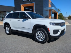 2025 Jeep Grand Cherokee Laredo Sport Utility