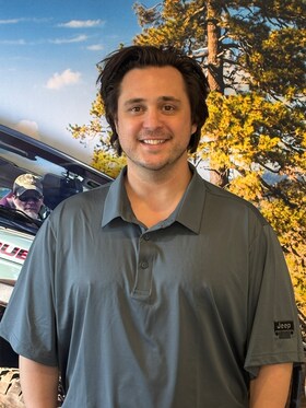 Staff member John Long III from ID_5732455c82d0