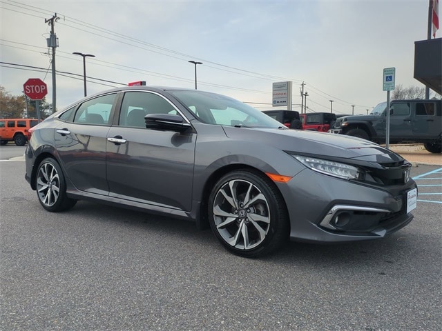2021 Honda Civic Touring's photo