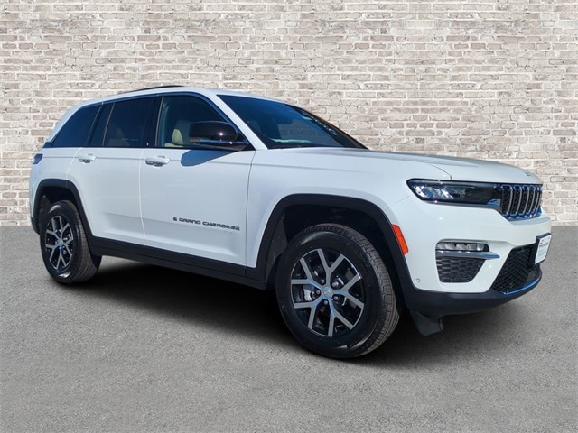 2025 Jeep Grand Cherokee Limited's photo