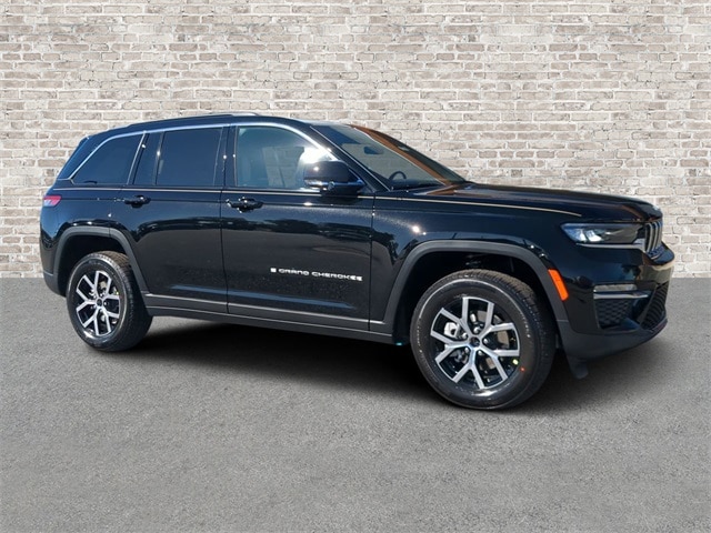 2025 Jeep Grand Cherokee Limited's photo