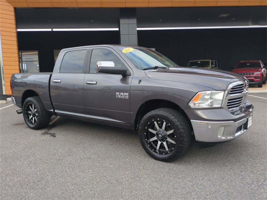 Used 2017 Ram 1500 SLT Truck Crew Cab