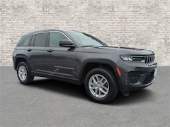 2025 Jeep Grand Cherokee Laredo Sport Utility