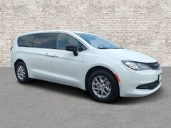 2027 Chrysler Pacifica LX Passenger Van