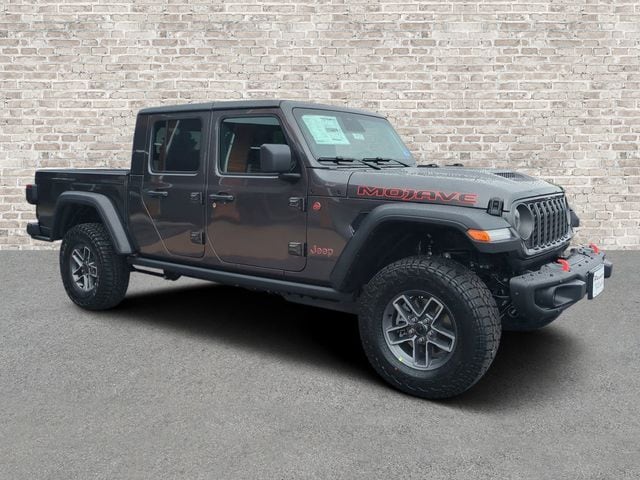 2026 Jeep Gladiator Mojave Auto's photo