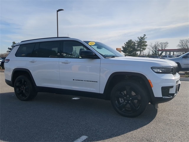 2023 Jeep Grand Cherokee L Altitude's photo
