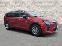 2027 Chrysler Pacifica Select Passenger Van