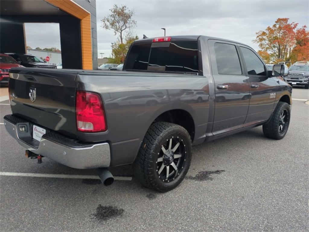 Used 2017 Ram 1500 SLT Truck Crew Cab