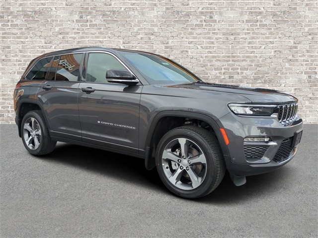 2025 Jeep Grand Cherokee Limited's photo