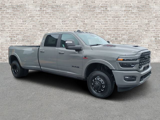 2026 RAM 3500 Limited 4X4 Crew Cab LWB's photo