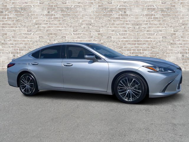 2024 Lexus ES 350 350's photo