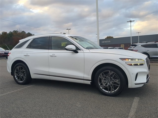 2023 GENESIS GV70 Standard's photo