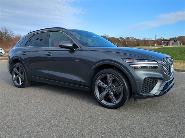 2023 GENESIS GV70 Standard