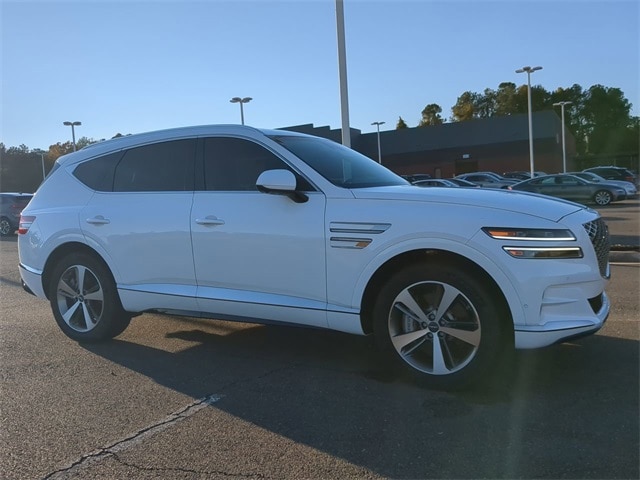 2024 GENESIS GV80's photo