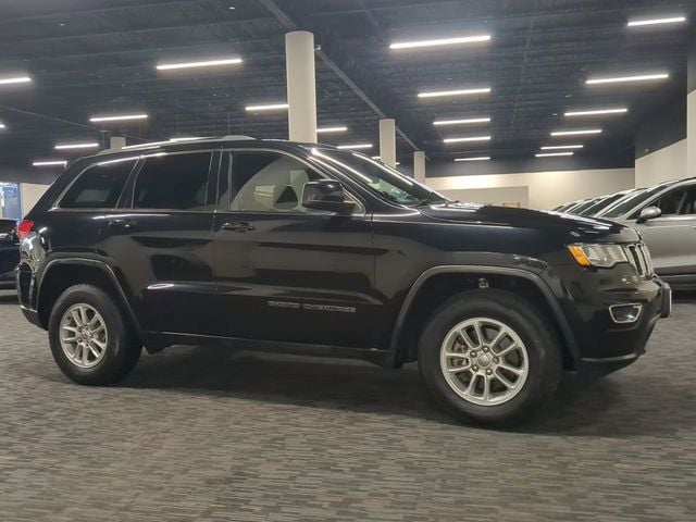 Used 2018 Jeep Grand Cherokee Laredo E with VIN 1C4RJFAG3JC454181 for sale in Bon Air, VA