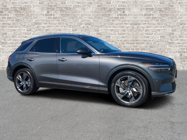 2023 GENESIS GV70