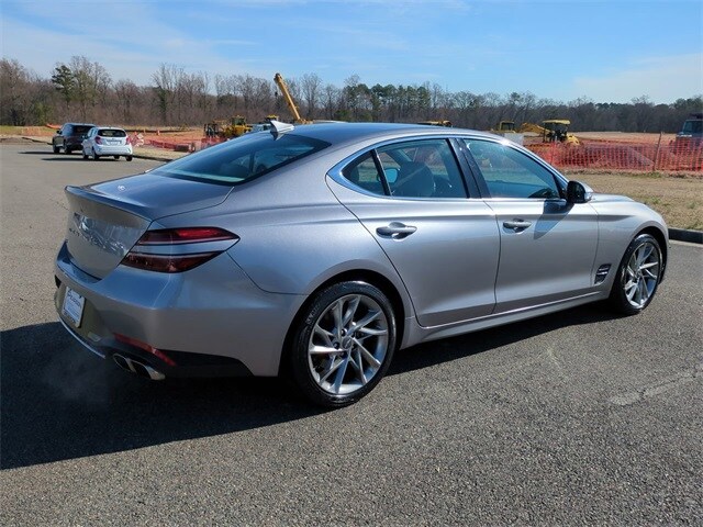 2022 Genesis G70 2.0T photo 4