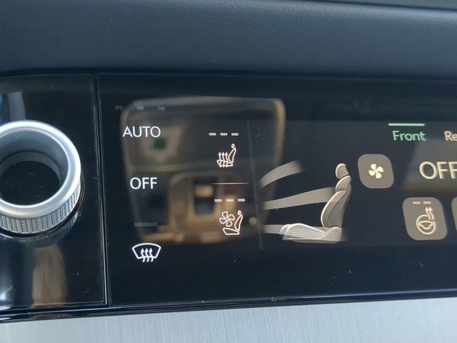 2026 GENESIS GV70 Sport Advanced - Photo 21