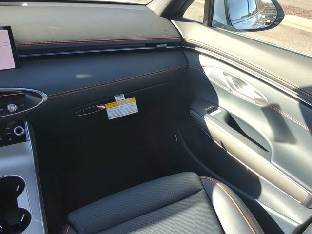 2026 GENESIS GV70 Sport Advanced - Photo 15