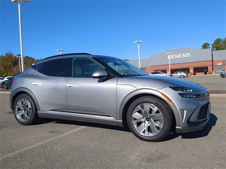 2024 Genesis GV60 Standard SUV