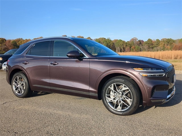 2023 GENESIS GV70 Standard
