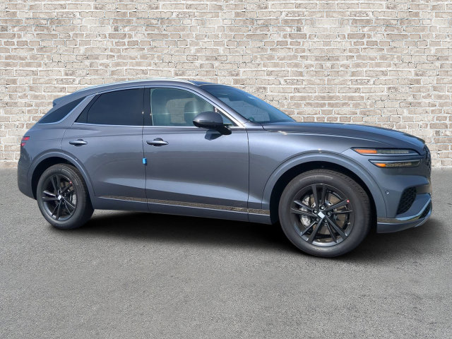 2027 GENESIS GV70