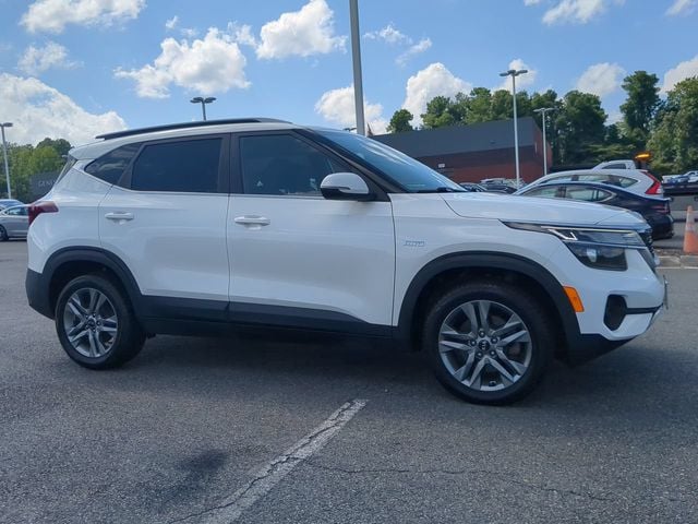 Used 2021 Kia Seltos S with VIN KNDEUCAA1M7100947 for sale in Bon Air, VA