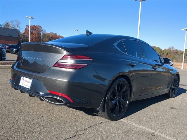2023 Genesis G70 3.3T photo 2
