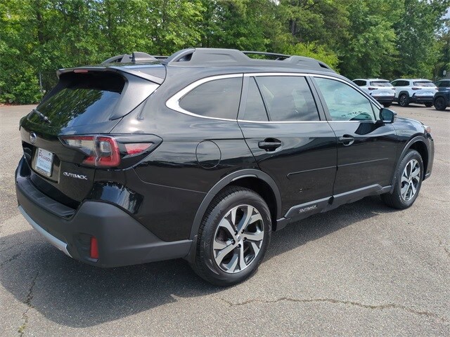 2022 Subaru Outback Limited photo 4