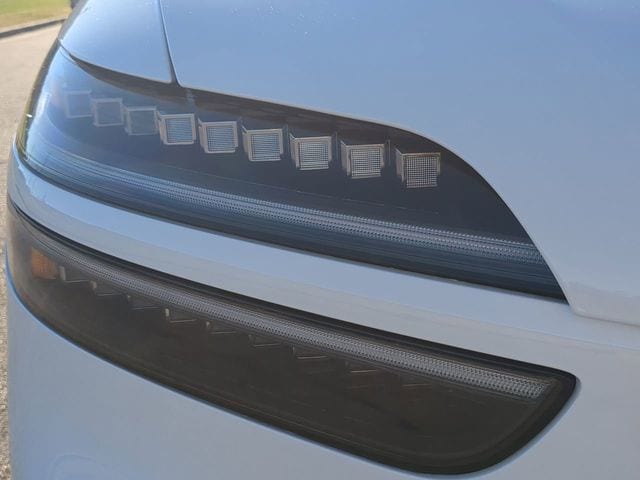 2026 GENESIS GV70 Sport Advanced - Photo 9