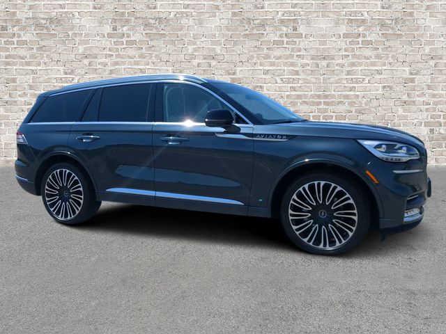 2024 Lincoln Aviator Black Label AWD's photo