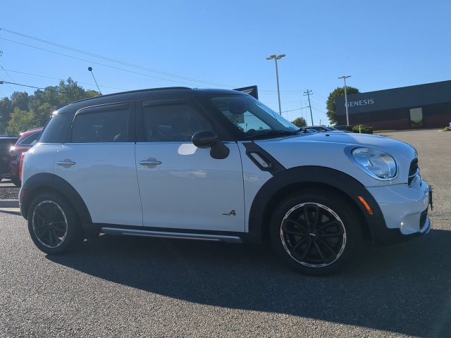 Used 2015 MINI Countryman Countryman S with VIN WMWZC5C59FWP44458 for sale in Bon Air, VA