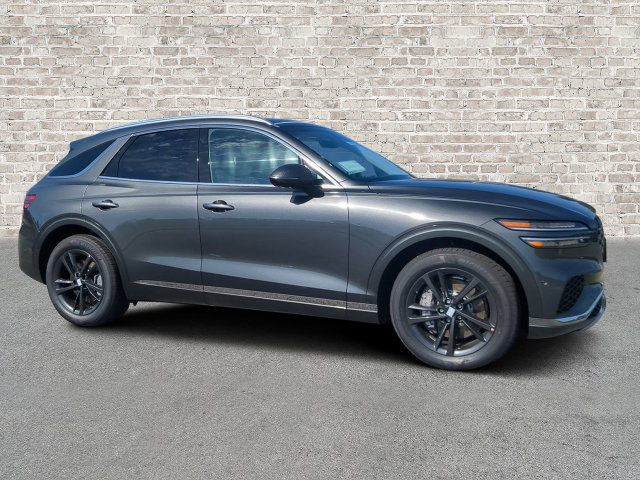 2027 GENESIS GV70