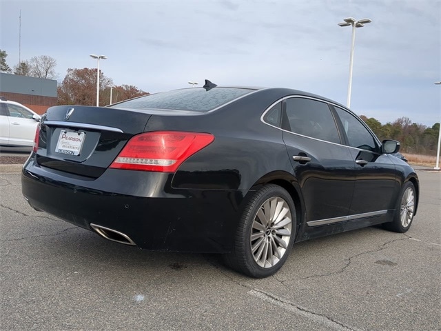 2016 Hyundai Equus Signature photo 4